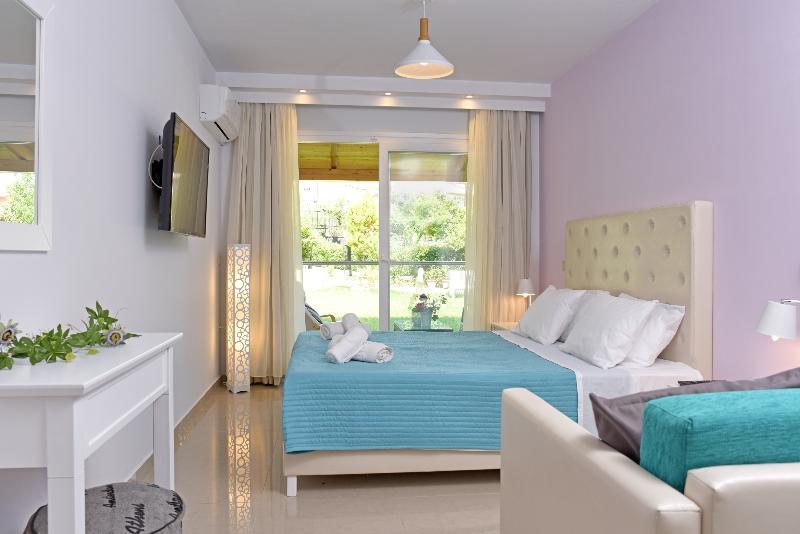 Palapart Gikas Suites And Studios Gouvia Buitenkant foto